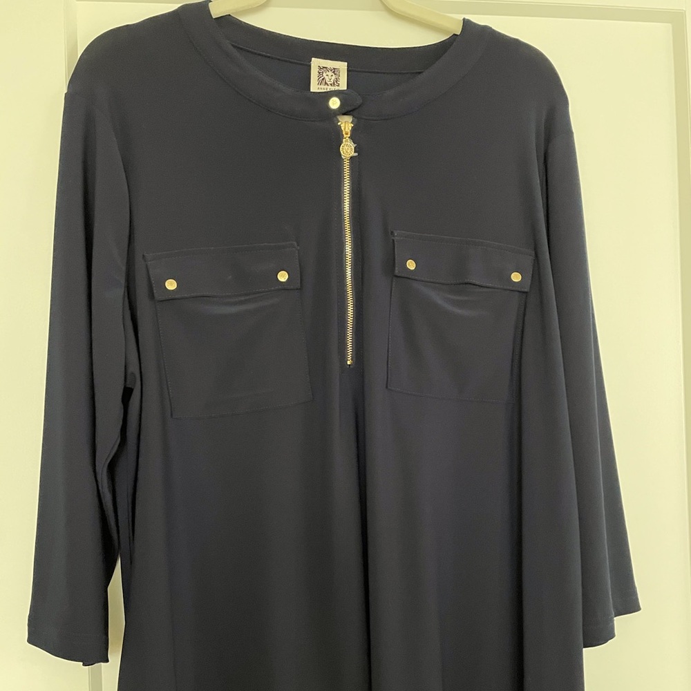 Ann Klein silky black shirt